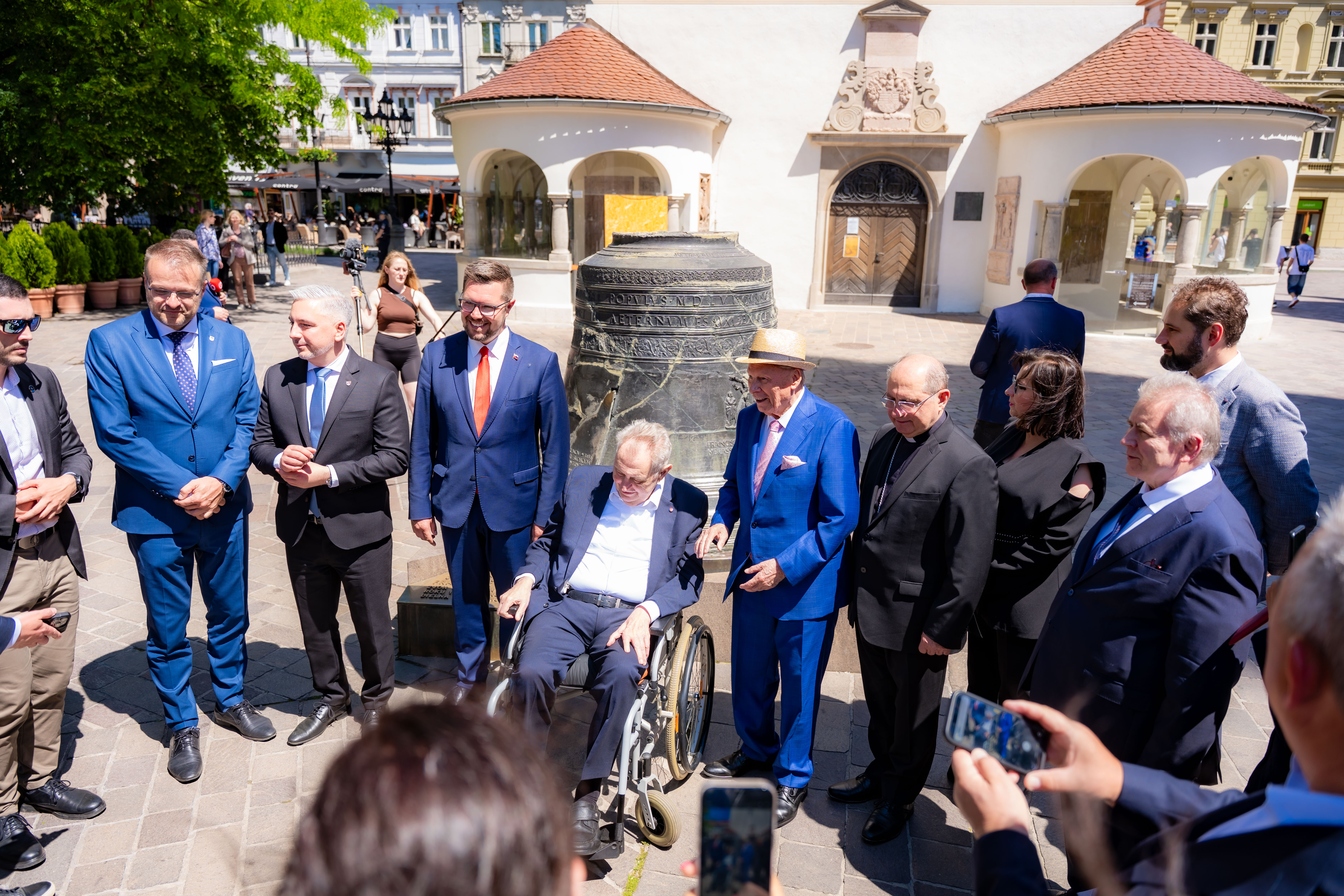 Prezident ZEMAN V Kosiciach so Schusterom -1-62